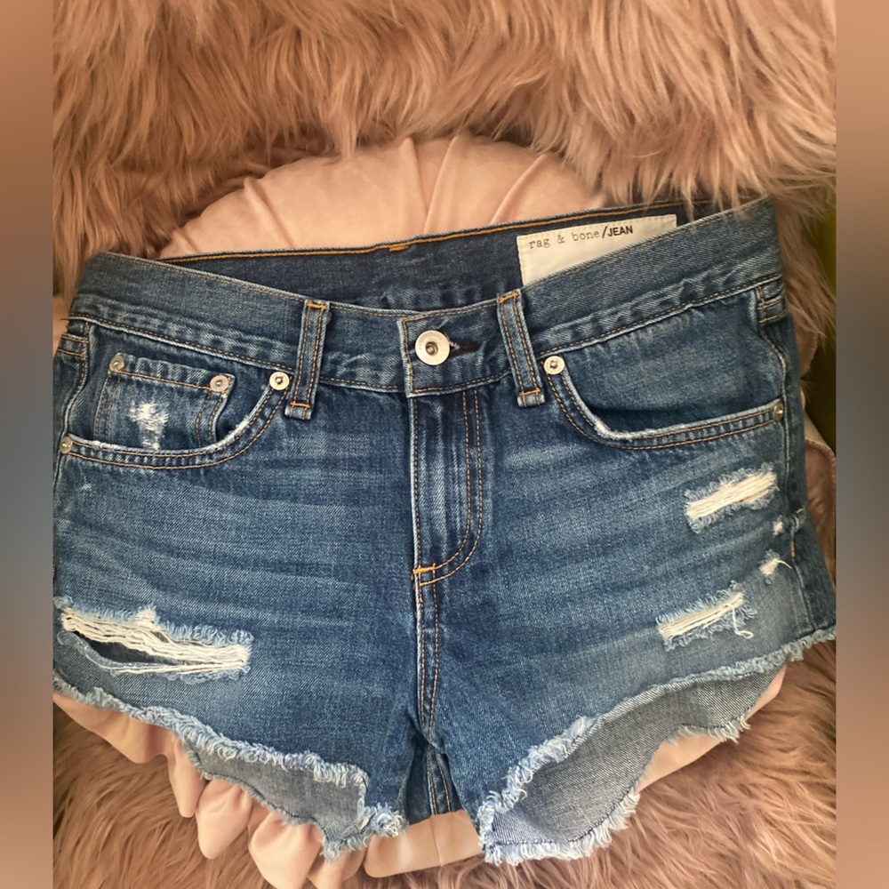 🎀 Rag & Bone Shorts size 25 EUC